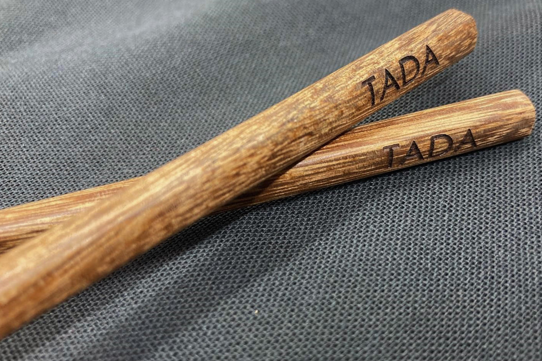 Originale Echtholz Essstäbchen "TADA" von TADA Ramen
